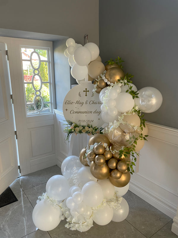 Easel Display with Balloons for Communion / Confirmation